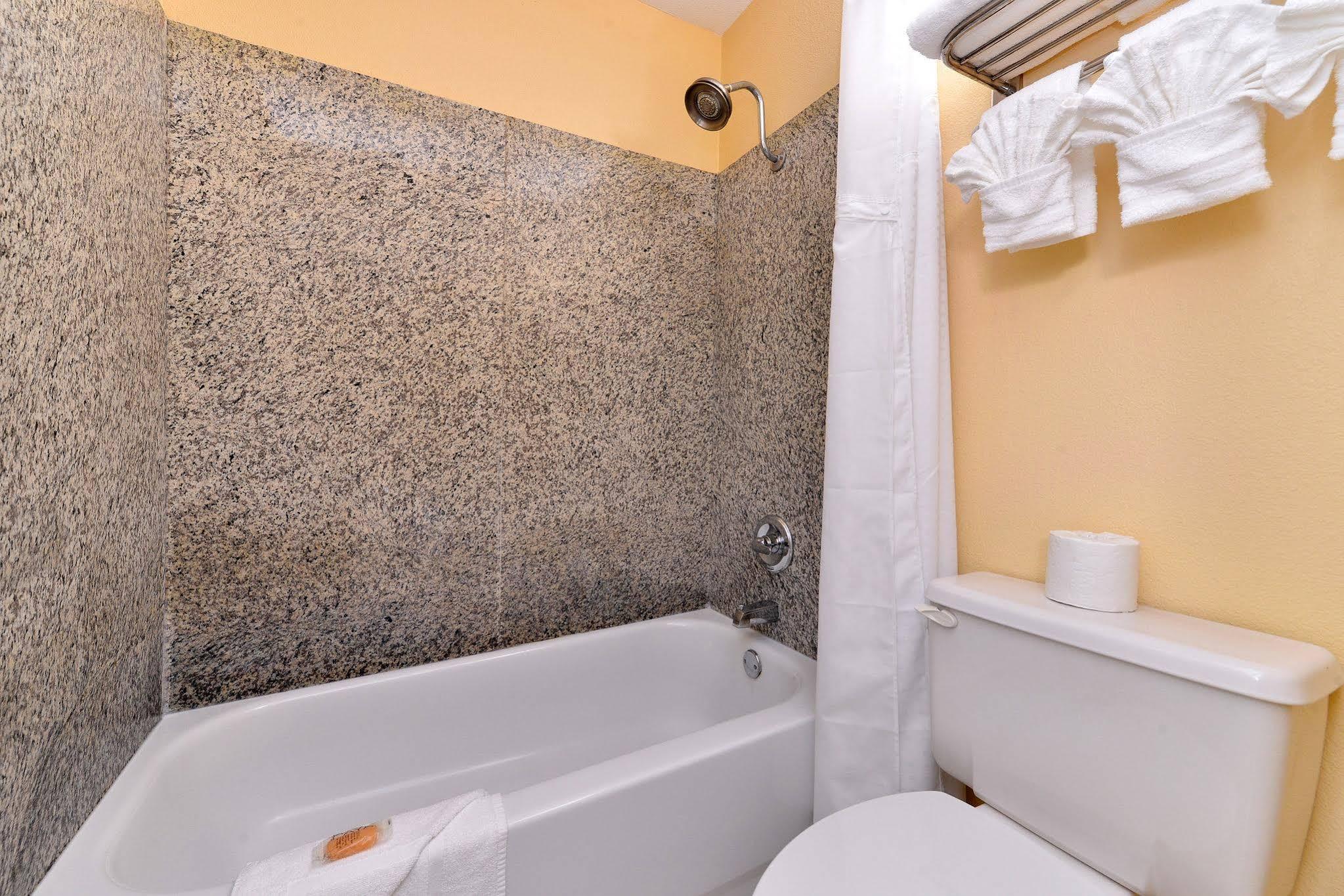Americas Best Value Inn Angleton Εξωτερικό φωτογραφία