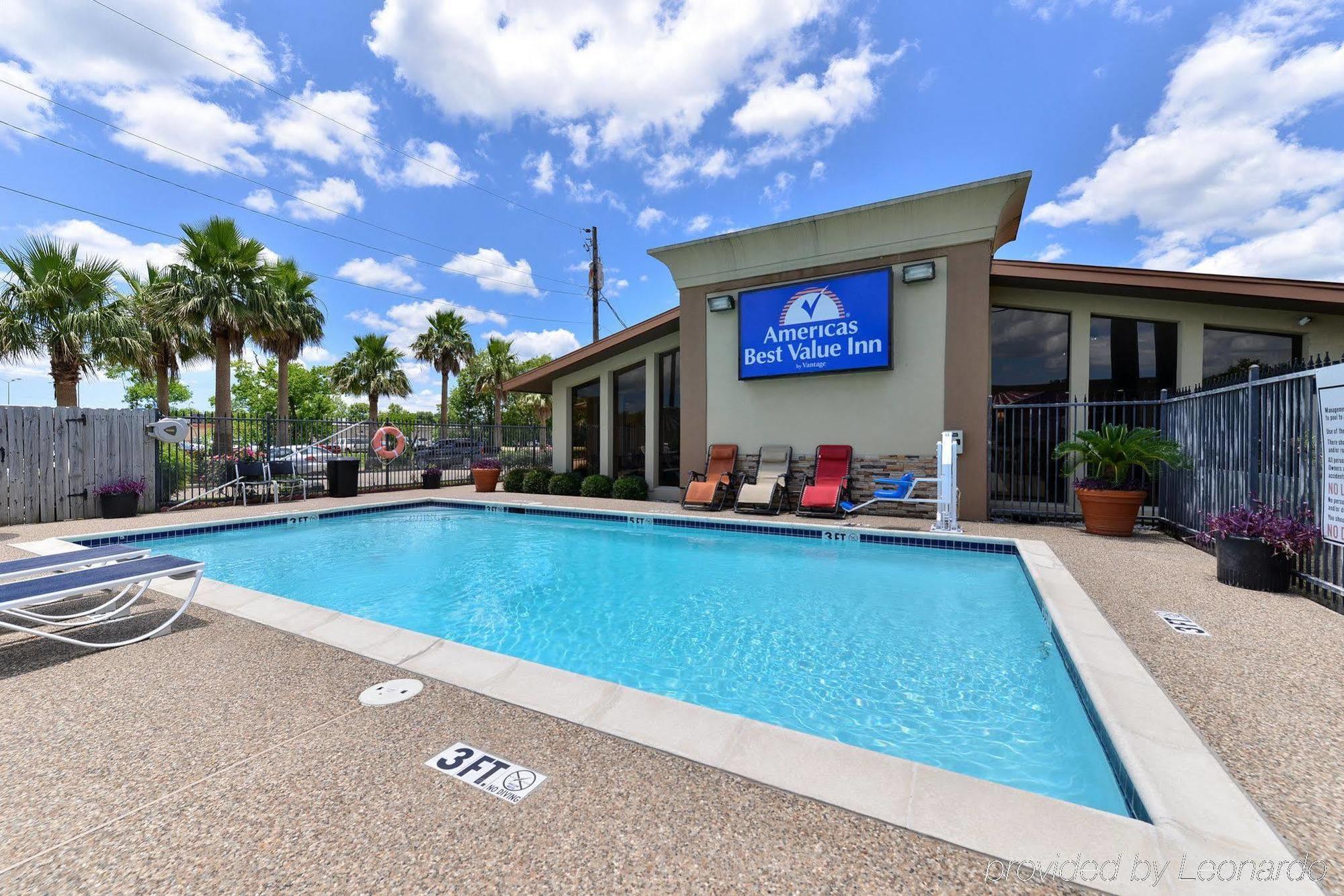 Americas Best Value Inn Angleton Εξωτερικό φωτογραφία