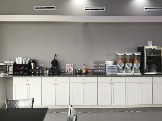 Americas Best Value Inn Angleton Εξωτερικό φωτογραφία